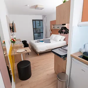 le-hub-toulon.fr-provencehotel.com/
