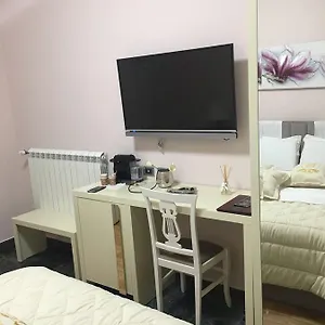 Lux De Paris Hotel Tirana